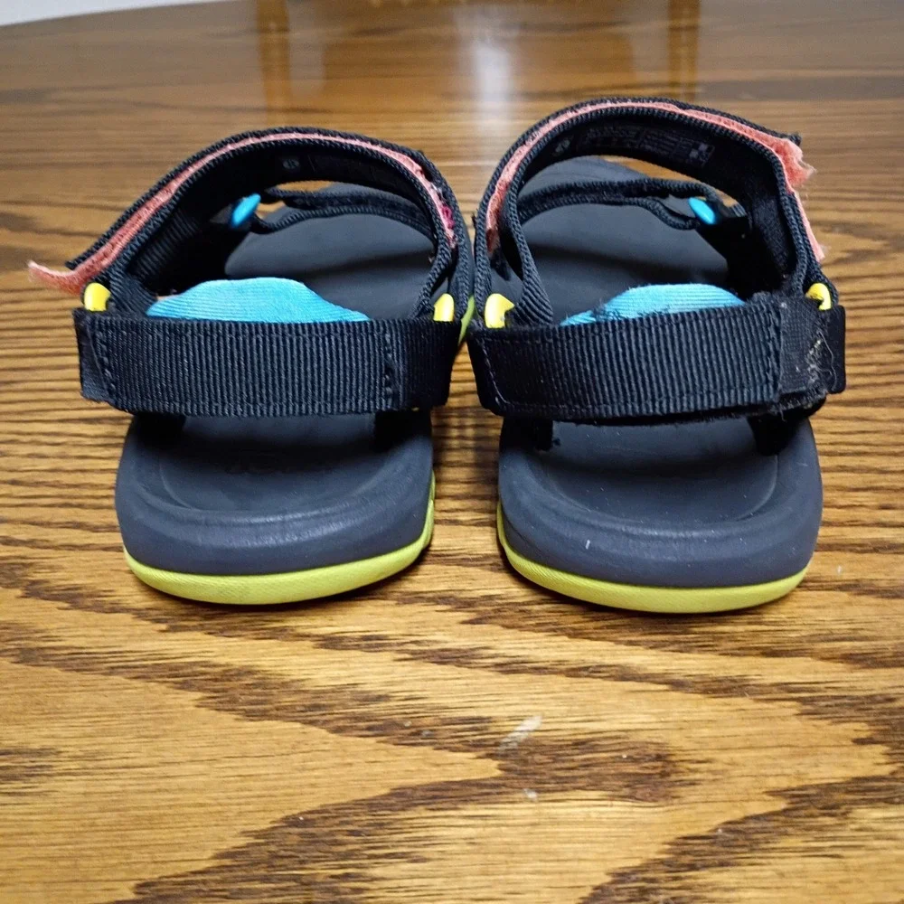 Teva hurricane xlt2